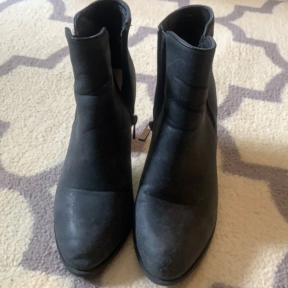 Black heeled booties